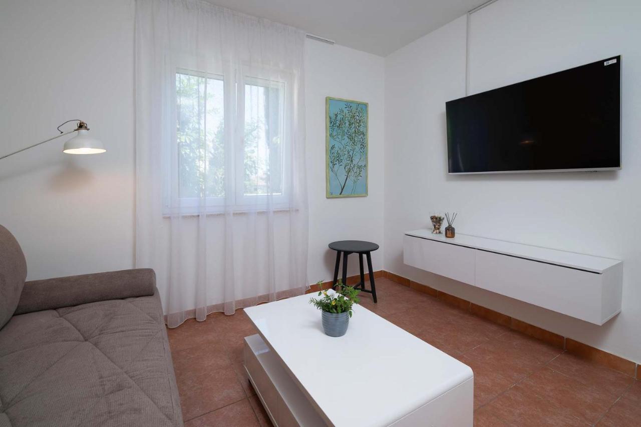 Apartments Pimpinella Premantura Eksteriør bilde